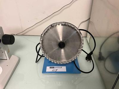 Overzichtsfoto van LABINCO L28 LABINCO L28 Agitateur de tubes
